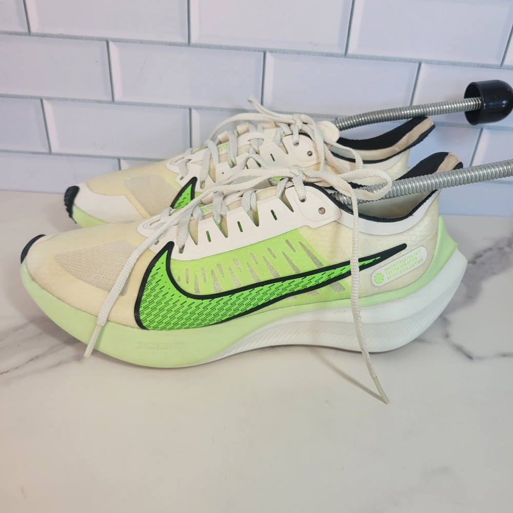 Nike Zoom Gravity Womens Running Shoes White Lime Green BQ3203-100 Size 8